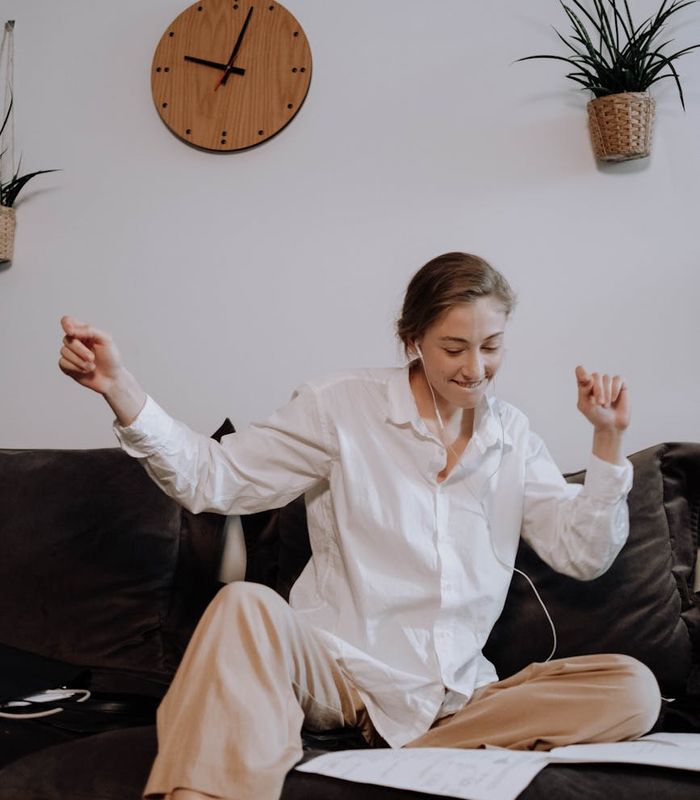 Person enjoying digital reading with comfort and ease